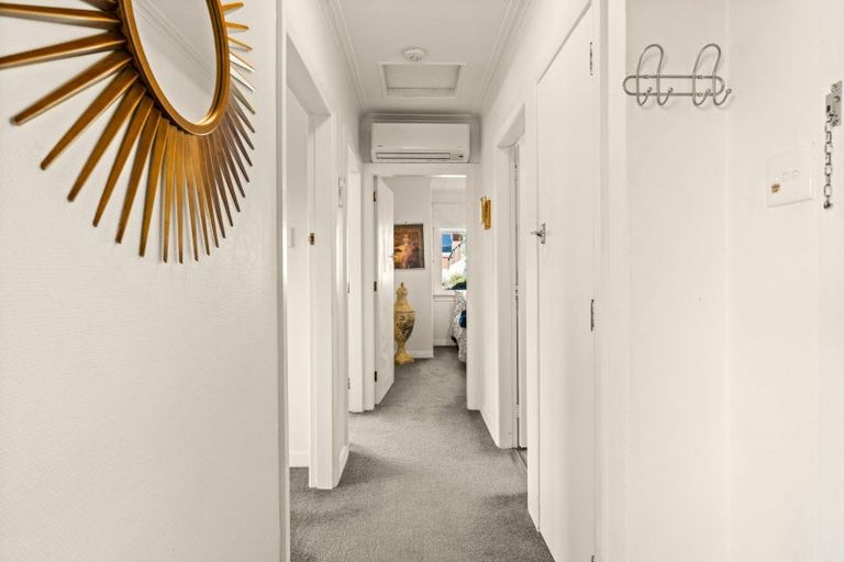 Photo of property in 96 Easther Crescent, Kew, Dunedin, 9012