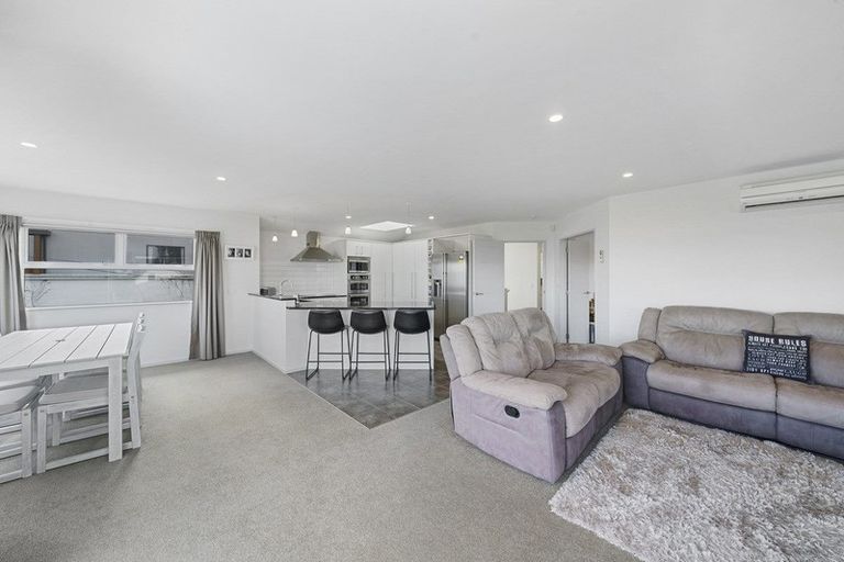 Photo of property in 91 Seaview Road, Paraparaumu Beach, Paraparaumu, 5032