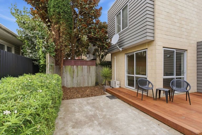 Photo of property in 6b Burdale Street, Riccarton, Christchurch, 8011