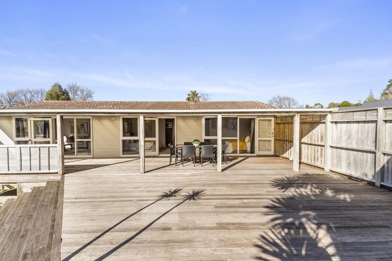 Photo of property in 56b Woodglen Road, Glen Eden, Auckland, 0602