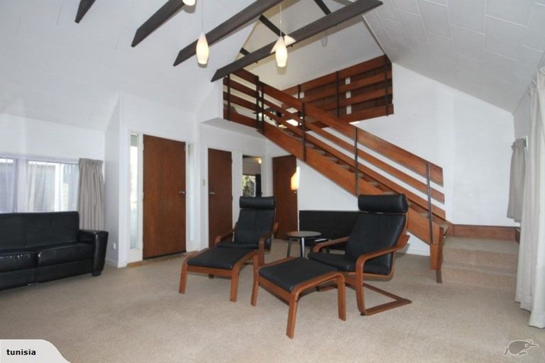 Photo of property in 49a Great North Road, Saint Johns Hill, Whanganui, 4501