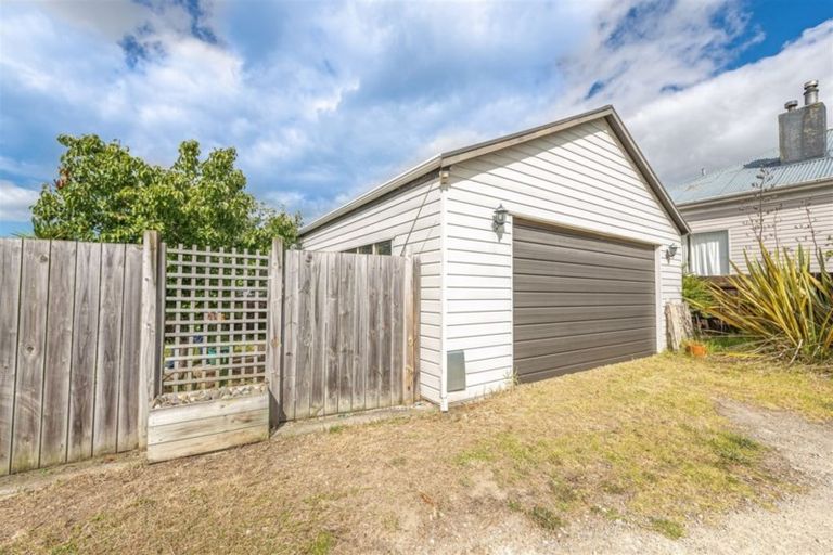 Photo of property in 6 Smithfield Road, Tawhero, Whanganui, 4501