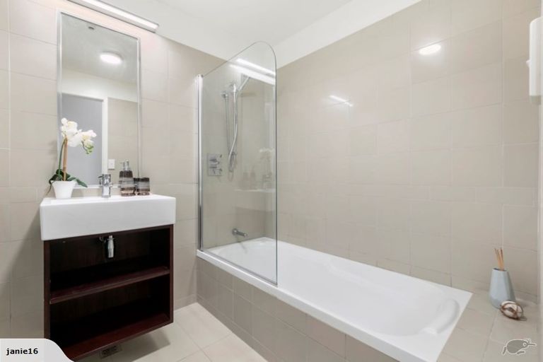 Photo of property in 3-01/424 Maunganui Road, Mount Maunganui, 3116