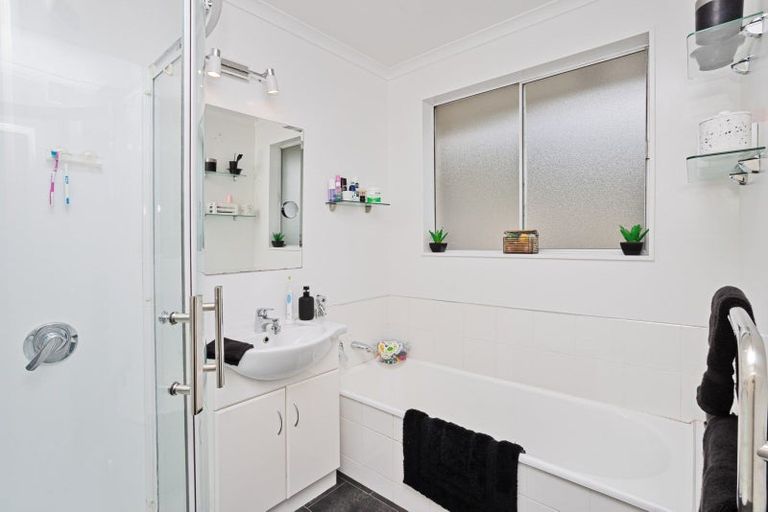 Photo of property in 33 Charles Street, Grasmere, Invercargill, 9810