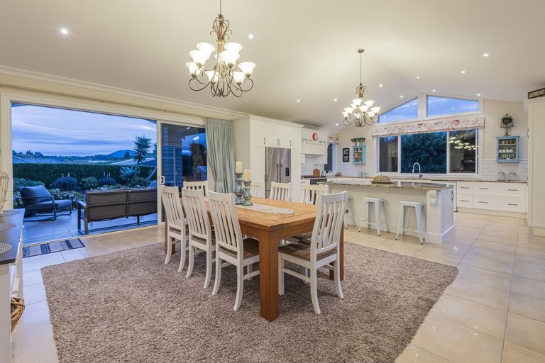 Photo of property in 11 Heritage Way, Maunu, Whangarei, 0110