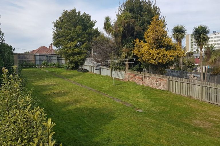 Photo of property in 12a Memorial Avenue, Parkside, Timaru, 7910