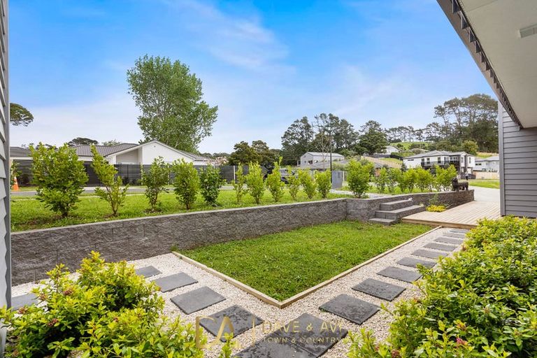 Photo of property in 33 Pukemarino Road, Waimauku, 0812