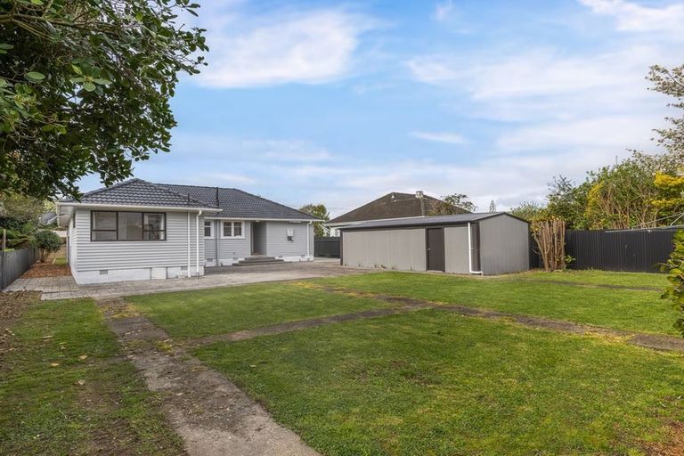 Photo of property in 11 Read Street, Levin, 5510