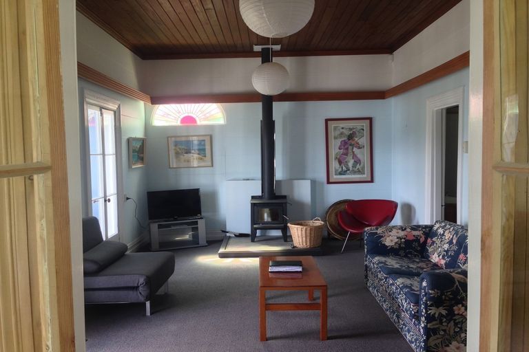 Photo of property in 30 Waikana Street, Broad Bay, Dunedin, 9014