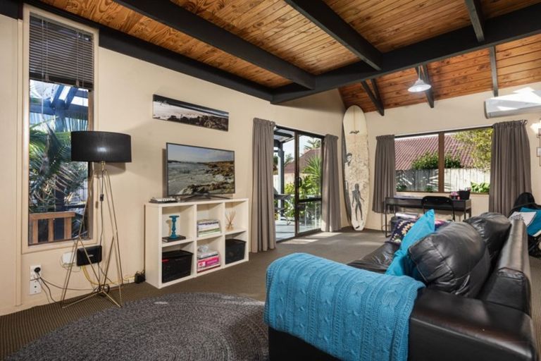 Photo of property in 128a Dickson Road, Papamoa Beach, Papamoa, 3118