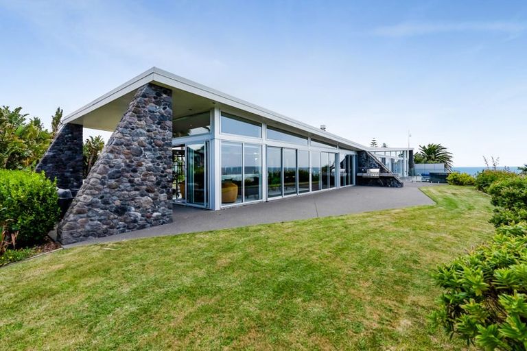 Photo of property in 137 Turangi Road, Motunui, Waitara, 4383