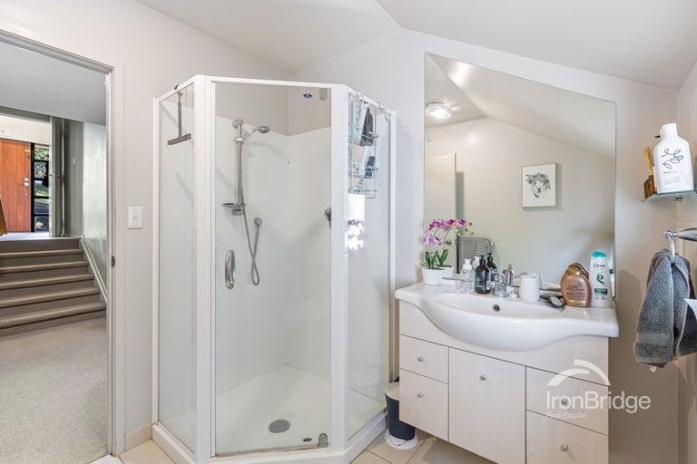 Photo of property in 2/667 East Coast Road, Browns Bay, Auckland, 0630