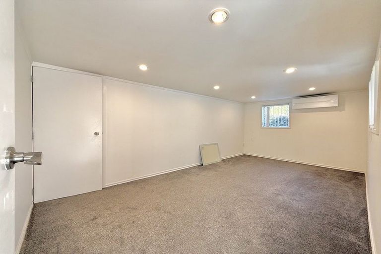 Photo of property in 38 Lyttelton Avenue, Forrest Hill, Auckland, 0620