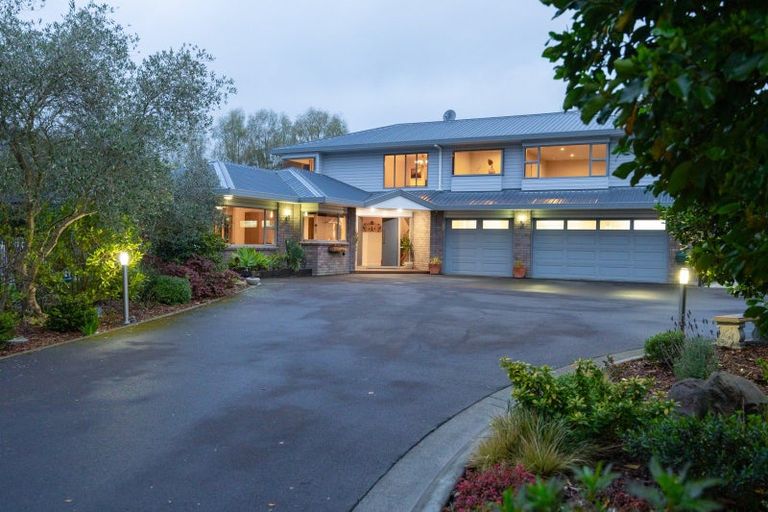Photo of property in 136 Tutaki Road, Kelvin Grove, Palmerston North, 4470
