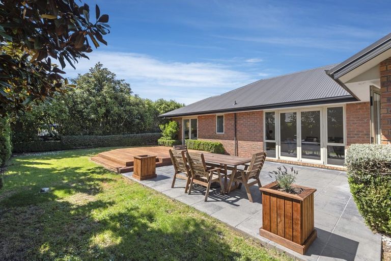 Photo of property in 6 Chanel Place, Prebbleton, 7604