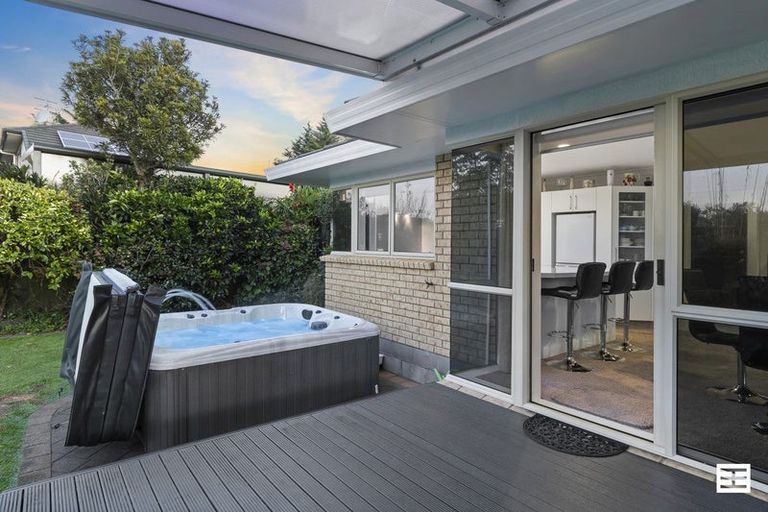 Photo of property in 3 Ridgemount Terrace, Welcome Bay, Tauranga, 3112