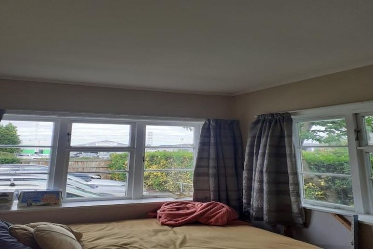 Photo of property in 200 Blenheim Road, Riccarton, Christchurch, 8041