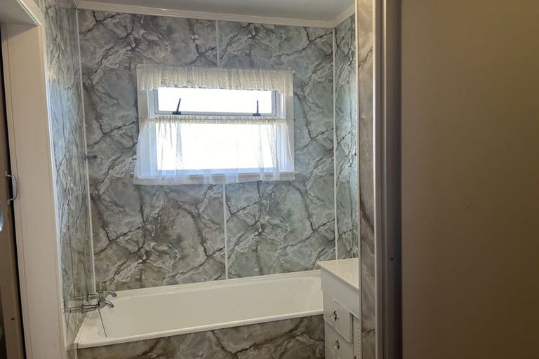 Photo of property in 4 Mace Crescent, Otorohanga, 3900