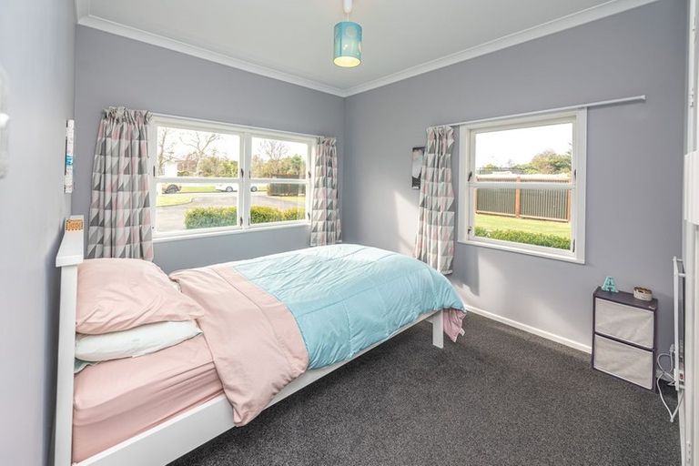 Photo of property in 35 Milne Street, Marton, 4710