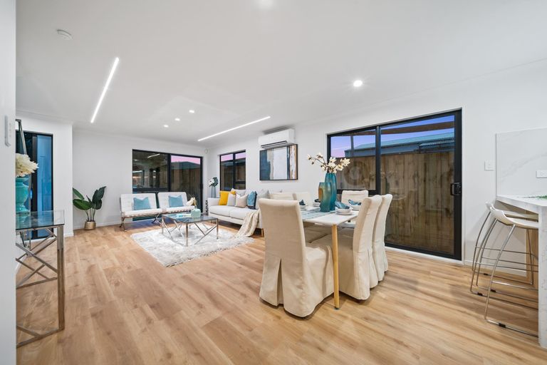 Photo of property in 29c Hywell Place, Manurewa, Auckland, 2102