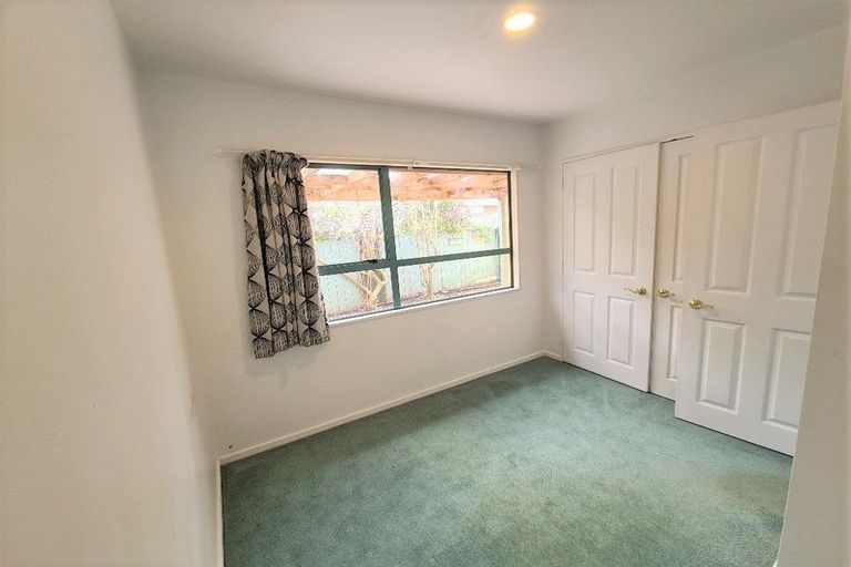 Photo of property in 540 Don Buck Road, Westgate, Auckland, 0614