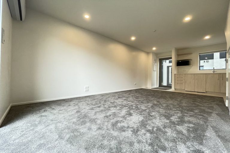 Photo of property in 2/35 Mohua Lane, Upper Riccarton, Christchurch, 8041