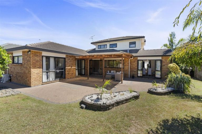Photo of property in 40 Longford Park Drive, Takanini, 2112