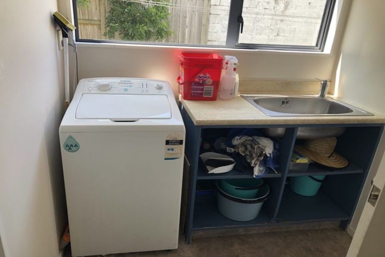 Photo of property in 17a Brocas Avenue, Hillcrest, Hamilton, 3216