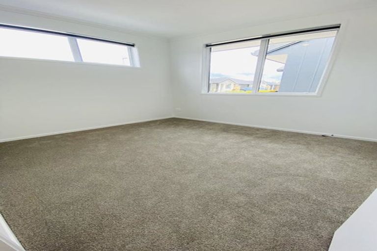 Photo of property in 11 Apostle Mews, Papamoa, 3118