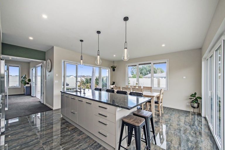 Photo of property in 1 Merlewood Road, Prebbleton, 7604