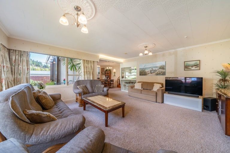 Photo of property in 3 Tawhai Street, Stokes Valley, Lower Hutt, 5019