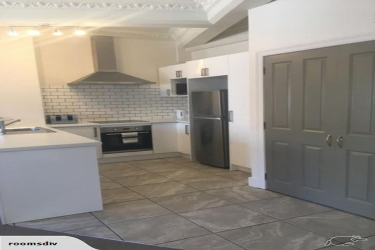 Photo of property in Old Bnz Chambers, 4/79 Manners Street, Te Aro, Wellington, 6011