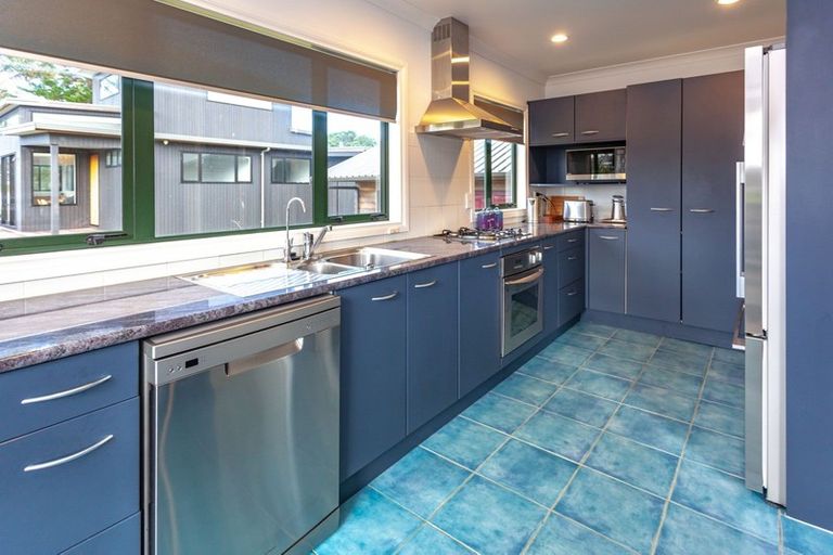 Photo of property in 83 Manaia Road, Tairua, 3508