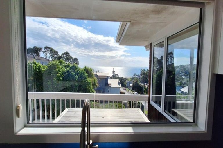 Photo of property in 26 Masterton Road, Rothesay Bay, Auckland, 0630