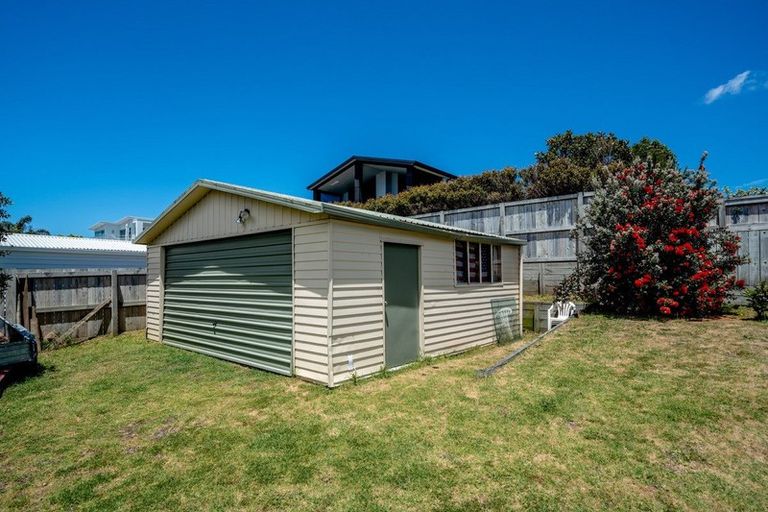 Photo of property in 1034 Papamoa Beach Road, Papamoa Beach, Papamoa, 3118