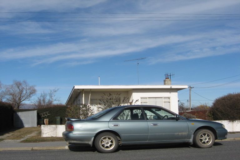 Photo of property in 22 Caulfeild Street, Ranfurly, 9332