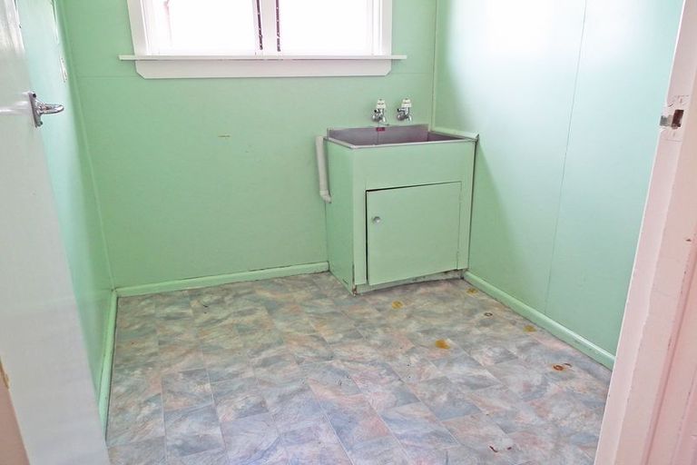 Photo of property in 5 Kelvin Street, South Hill, Oamaru, 9400