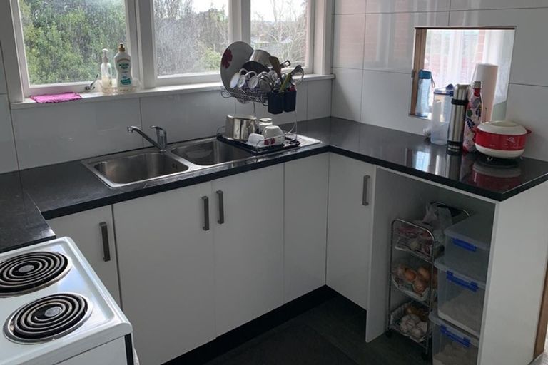 Photo of property in 16 Mcleod Road, Henderson, Auckland, 0612