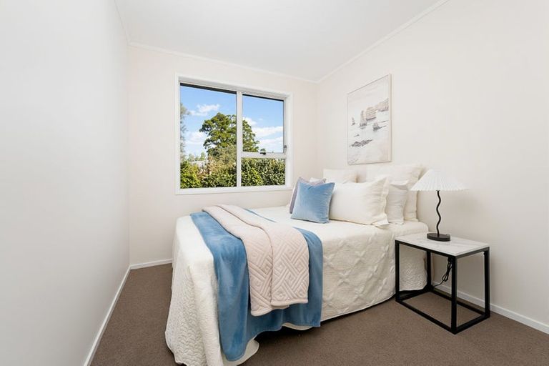 Photo of property in 85 Riverpark Crescent, Henderson, Auckland, 0610