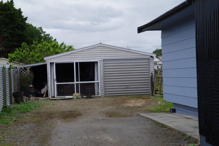 Photo of property in 29 Charles Street, Takapau, 4203