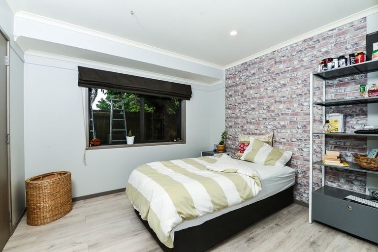 Photo of property in 37 Farringdon Avenue, Rototuna North, Hamilton, 3210