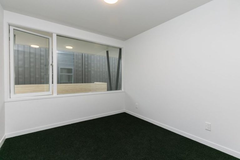 Photo of property in 7/74 Derwent Street, Island Bay, Wellington, 6023