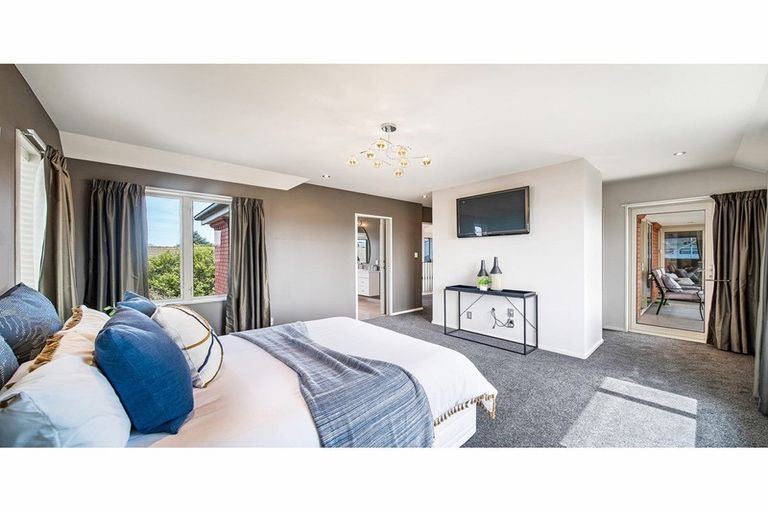 Photo of property in 20a Wharenui Road, Upper Riccarton, Christchurch, 8041