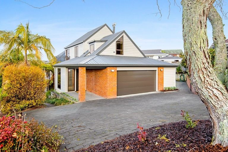 Photo of property in 3 Clearwater Cove, West Harbour, Auckland, 0618