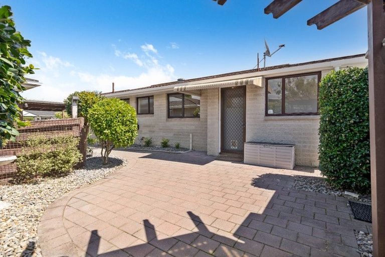 Photo of property in 1 Cobham Place, Solway, Masterton, 5810