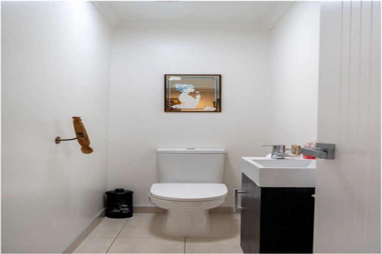 Photo of property in 9b Mattson Road, Pakuranga, Auckland, 2010