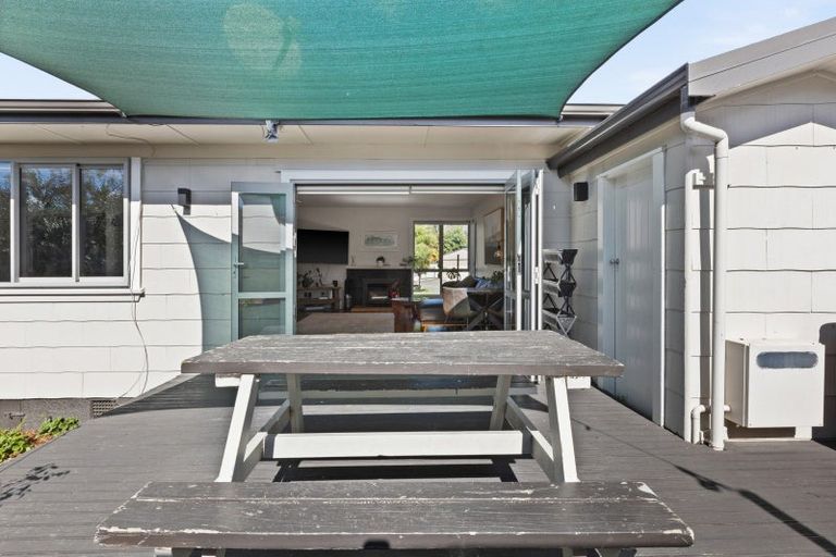 Photo of property in 1a Cassino Crescent, Onekawa, Napier, 4110