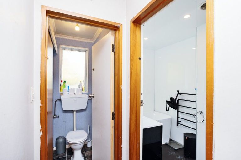 Photo of property in 122 Cunningham Crescent, Grasmere, Invercargill, 9810