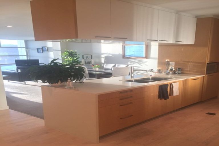 Photo of property in Chews Lane Apartments, 11g/9 Chews Lane, Wellington Central, Wellington, 6011