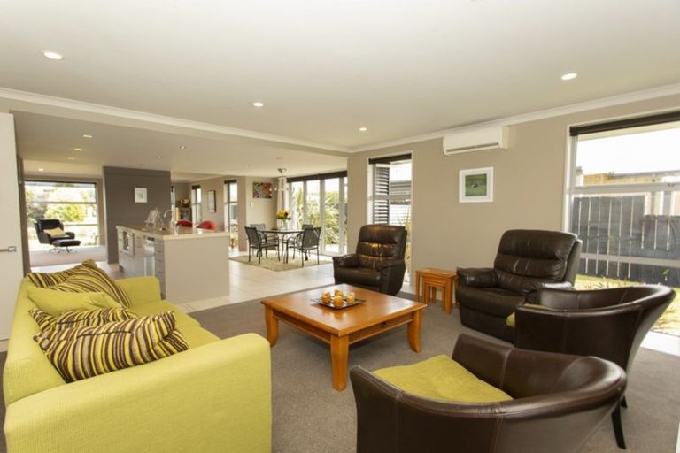 Photo of property in 14 Torbay Avenue, Huntingdon, Ashburton, 7774